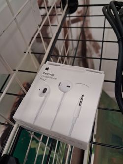 Apple earbuds not used