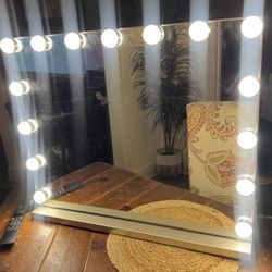 Impressions vanity mirror 