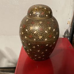bronze vase with lid . cash and pick up only