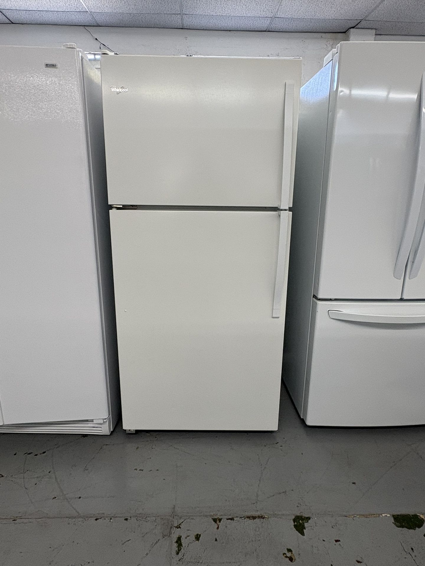 Whirlpool 30” 18.2 cu. ft. Top Freezer Refrigerator in White
