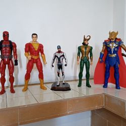 Lot Marvel Action Figures