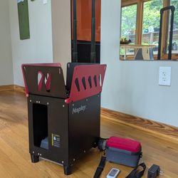 Nisplay Compact Tennis Ball Machine (Like New Condition)