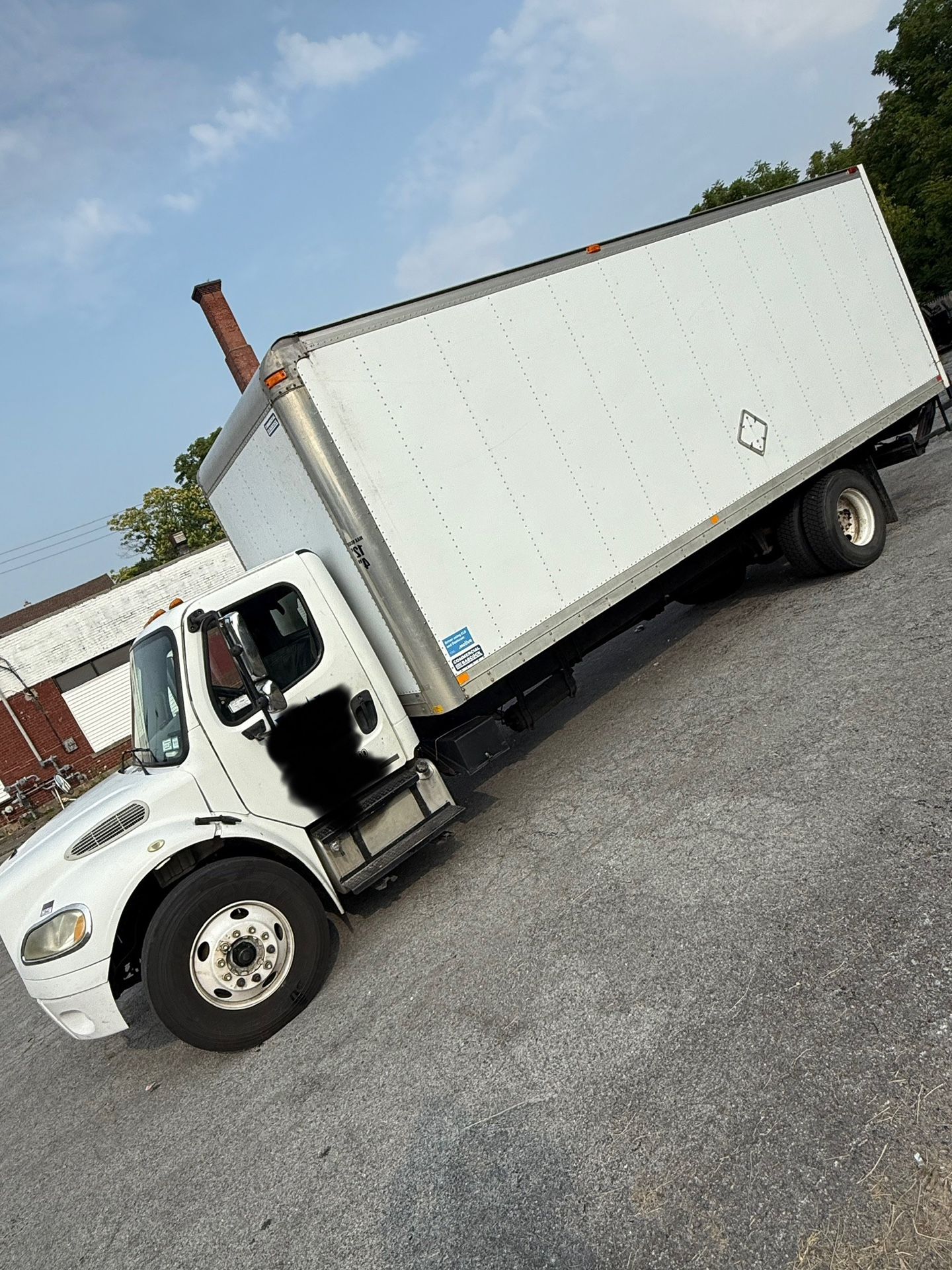 2004 Freightliner M2