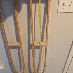 Classic Wooden Underarm Crutches Adjustable Height Mobility Aid
