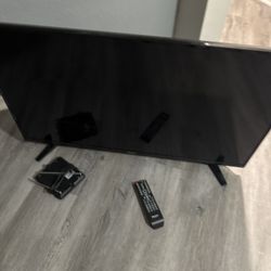 Hisense 40H3B 40" Class H3 Series - Full HD, LED TV - 1080p, 60Hz