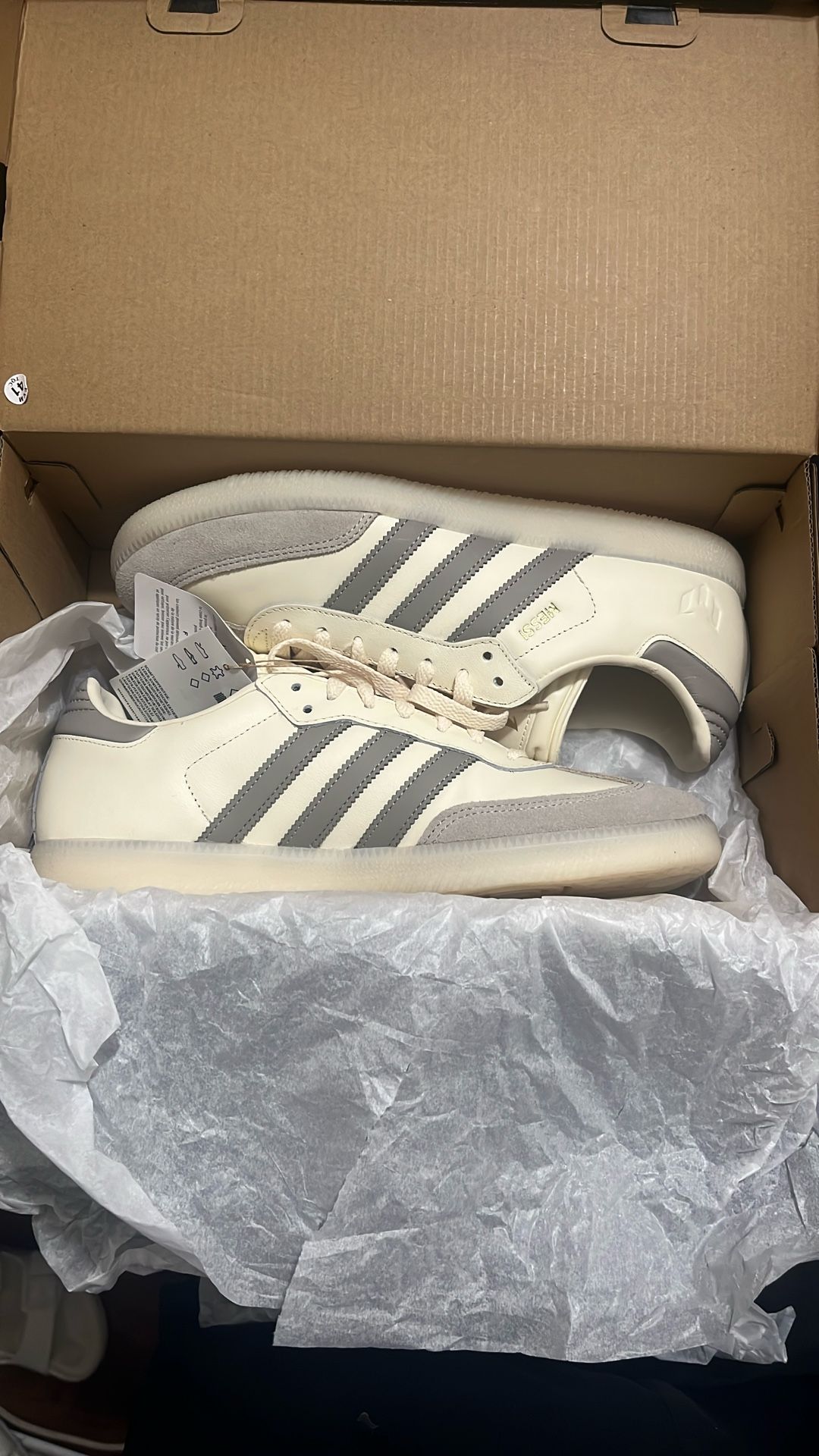 Messi Sambas Size 9.5