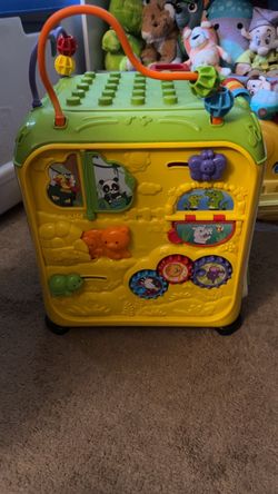 V Tech ultimate alphabet activity cube