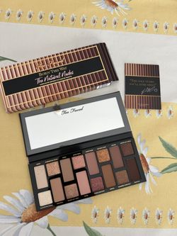 BRAND NEW Too Faced Born This Way - The Natural Nude Palette