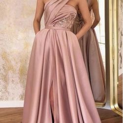  Prom... Home Coming...Beautiful  Dress 