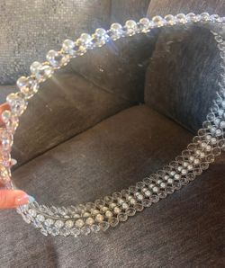 Oval mirror vanity