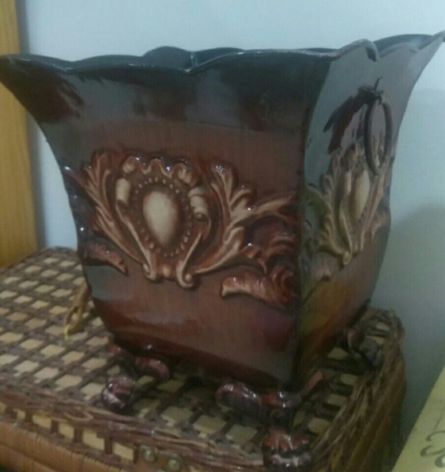 Fancy flower pot