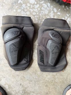 Leatt Moto knee pads xxl