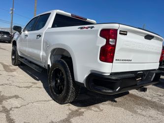 2022 Chevy-Silverado-4x4Lifted- $5000DownPayment