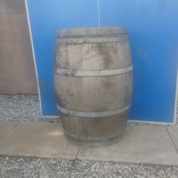 Barril De Vinos,  En Buenos Condiciones ,