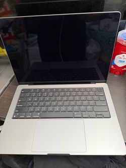 Apple MacBook Pro 2023 14in