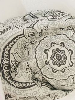 Grey and White Comforter Queen
