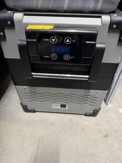 Fridge / Freezer Cooler For Car Plug In New