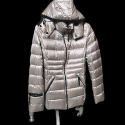 Andrew Marc Puffer Jacket Women With Hood  Champaigne Size XS 