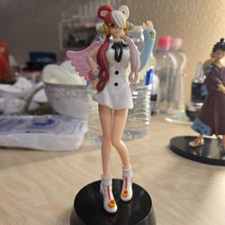 One Piece Uta Figures