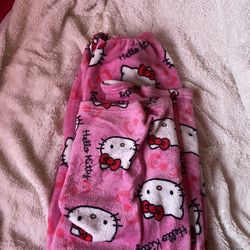 2 Hello Kitty Pjs