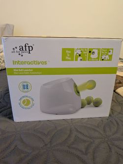 Automatic fetch ball thrower