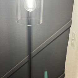 Like new black floor lamp, only reach out when ready to pick up.