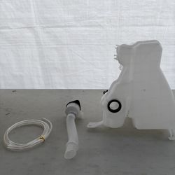 2014-2017 Lexus IS200T/250/300/350 Windshield Washer Reservoir w/Sensor