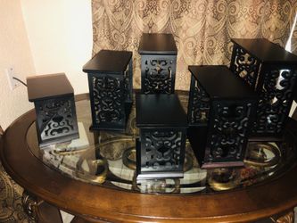 2 sets of Kirkland floating shelves