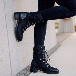 New - Vintage Foundry co. Charmaine Bootie, size 8.5