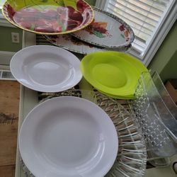 11 Durable Plates – Full Set for Just $5! Great for Everyday Use
