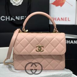 Chanel Classic Pink with gold hardware 92236 Bag 25x15x17cm for Sale in  Mesa, AZ - OfferUp