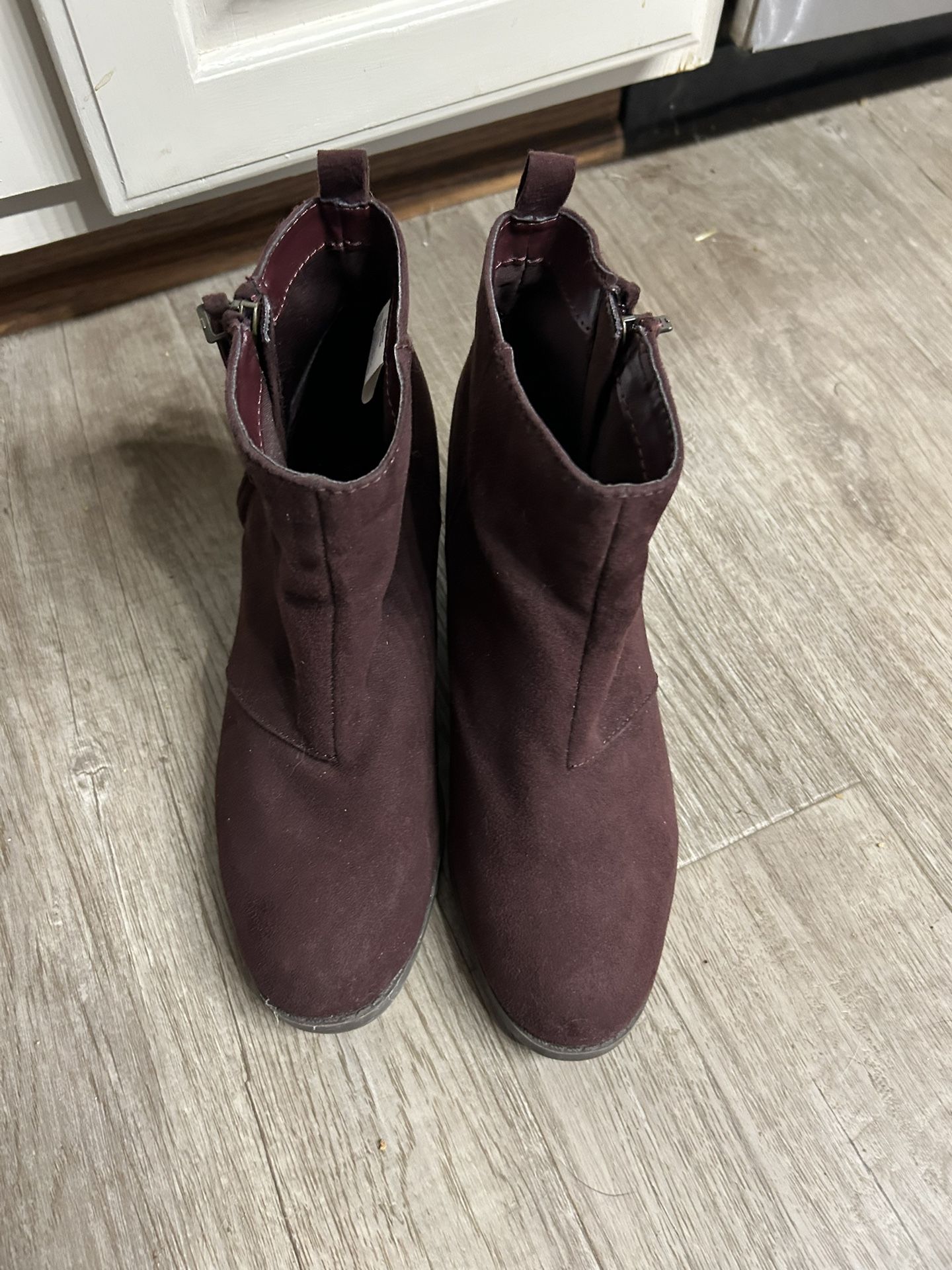 Boots With Heel