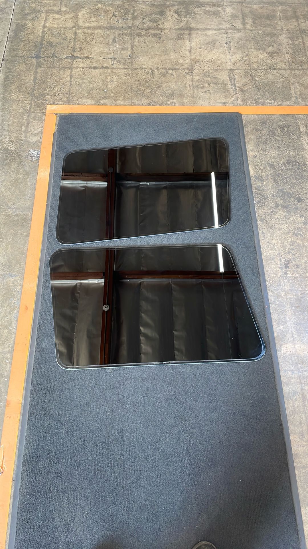 Mercedes-Benz G wagon Quarter Window Glass