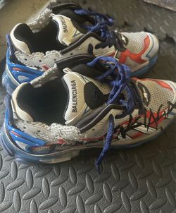 Graffiti balenciaga runners