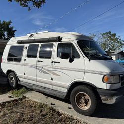 96 Dodge Mark 3 High Top Camper Van Low Miles 