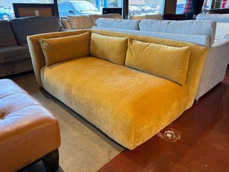 NEW! JOYBIRD Carin Bumper Chaise in Bentley Daisey