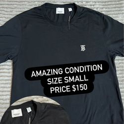 Burberry Tee Size Small