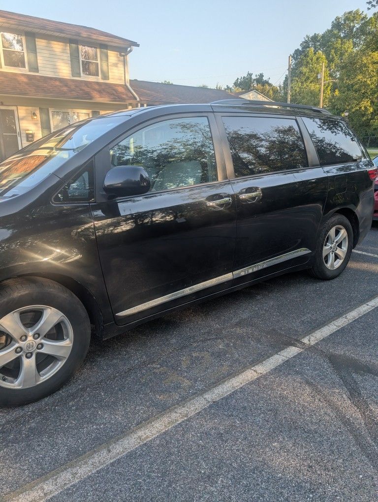 Toyota Sienna