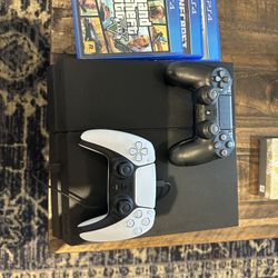 PS4 + 3 ps4 games + 2 controllers