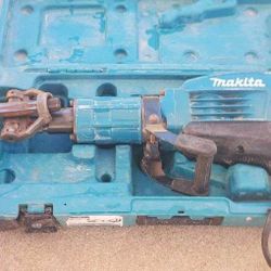 Makita Jack Hammer 