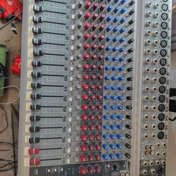 Peavey PV 20 USB 20-Channel Mixer – All Cables Included – $275 (Decatur, IL)