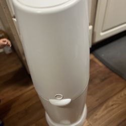 Genie Diaper Trash Can