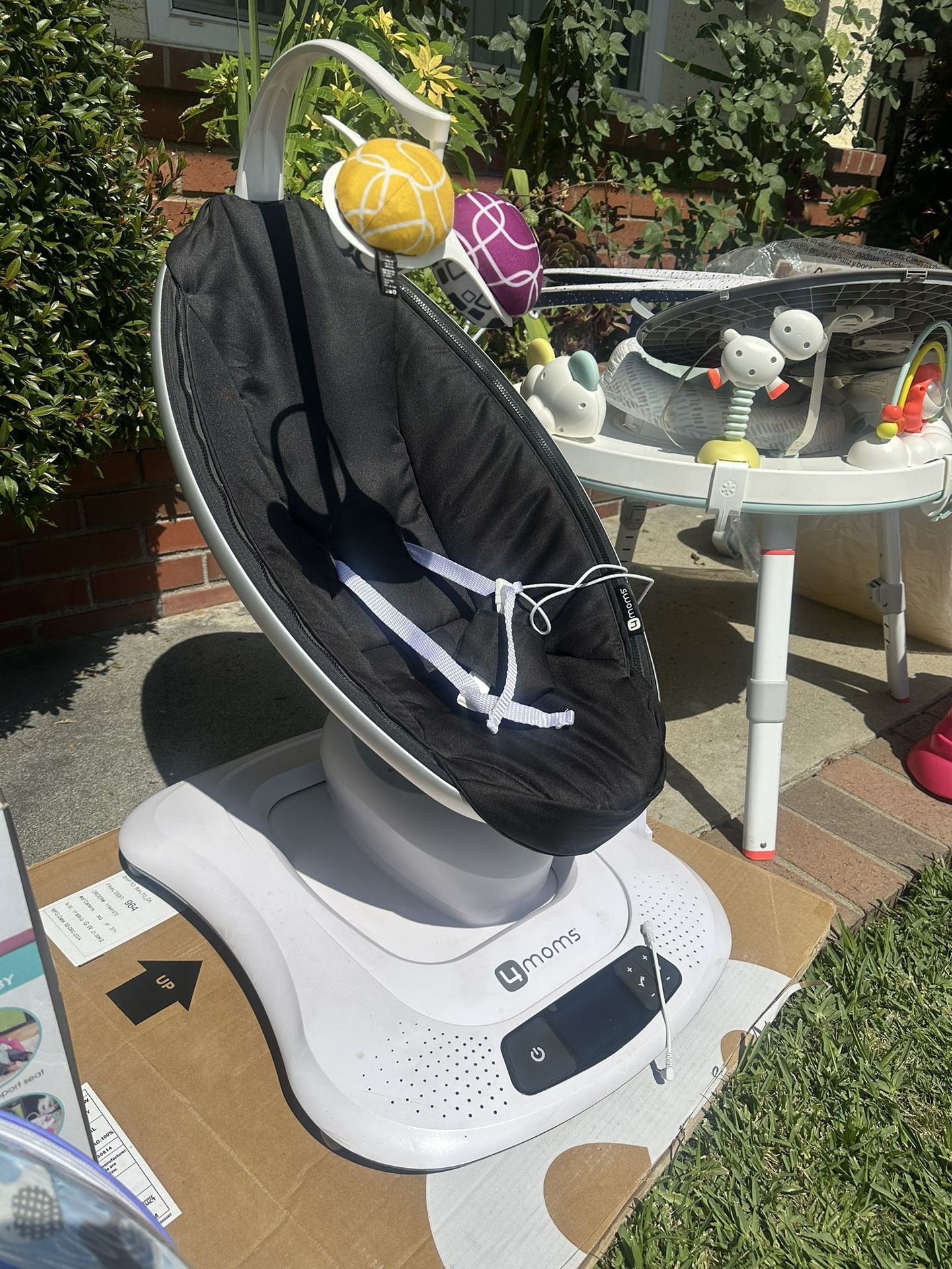 4moms mamaRoo Multi-Motion Baby swing - Black