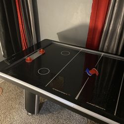 Air Hockey Table