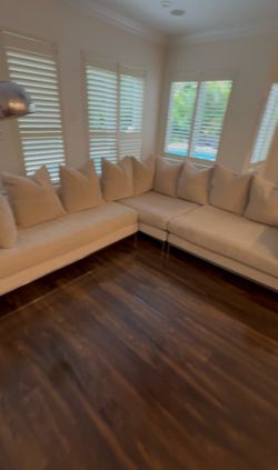 Z Gallerie Ventura Chenille Ivory Sectional - Retail: $4800