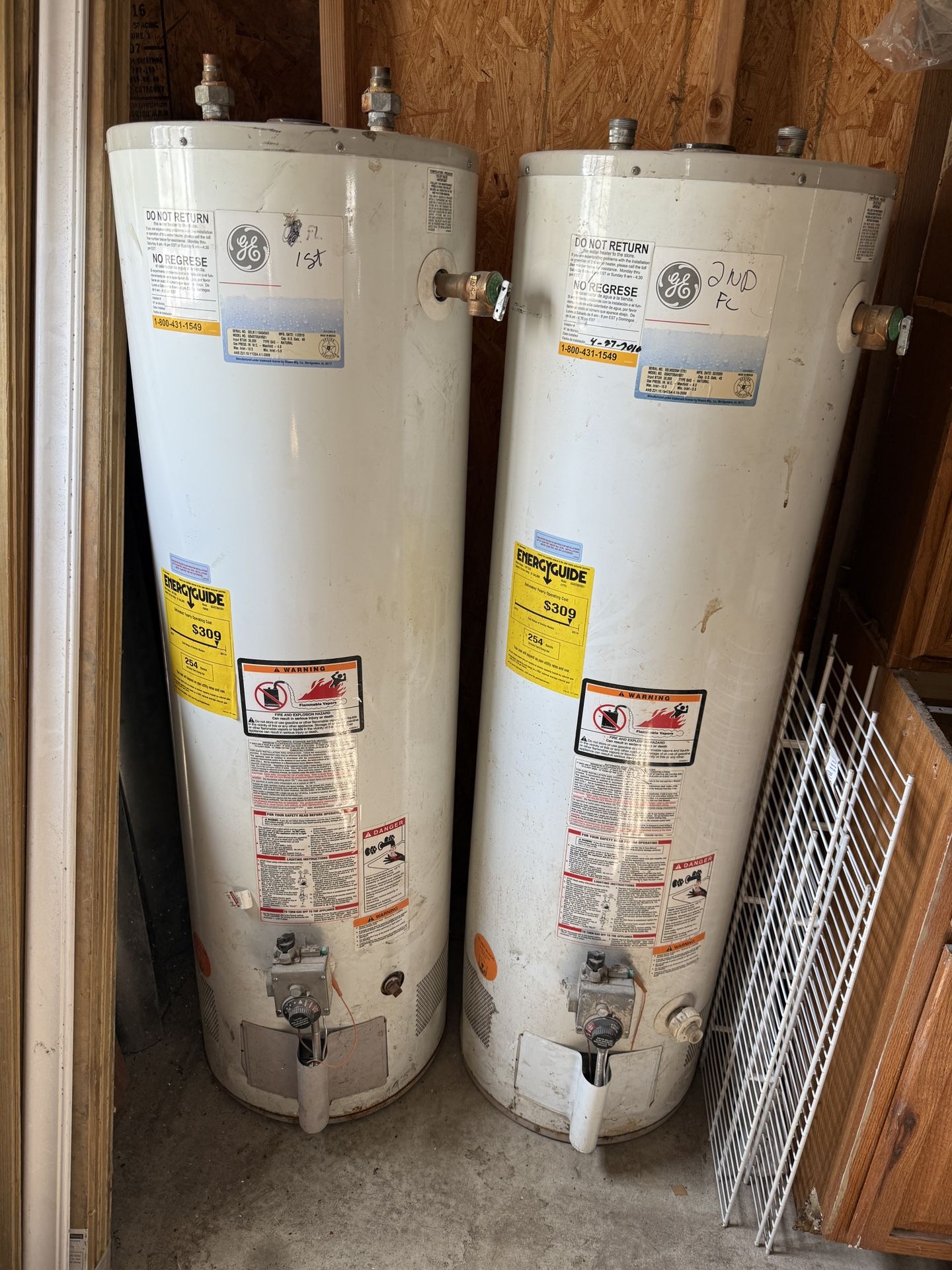 GE 40 Gallon Gas Water Heater 36,000 BTU (Qty 2)