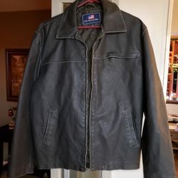 Men's National Polo Association Leather Jacket Size medium like new condition see pics 
