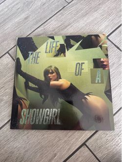 Taylor swift life has f a show girl vinyl