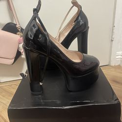 Black Platform High Heels 