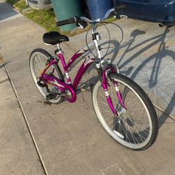 Bike Size 26 Aluminum Frame 7 Speed.  NEX.  ABALON Ready To. Rade